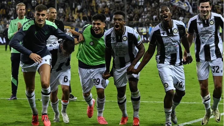 Damián Pizarro celebra en Udinese