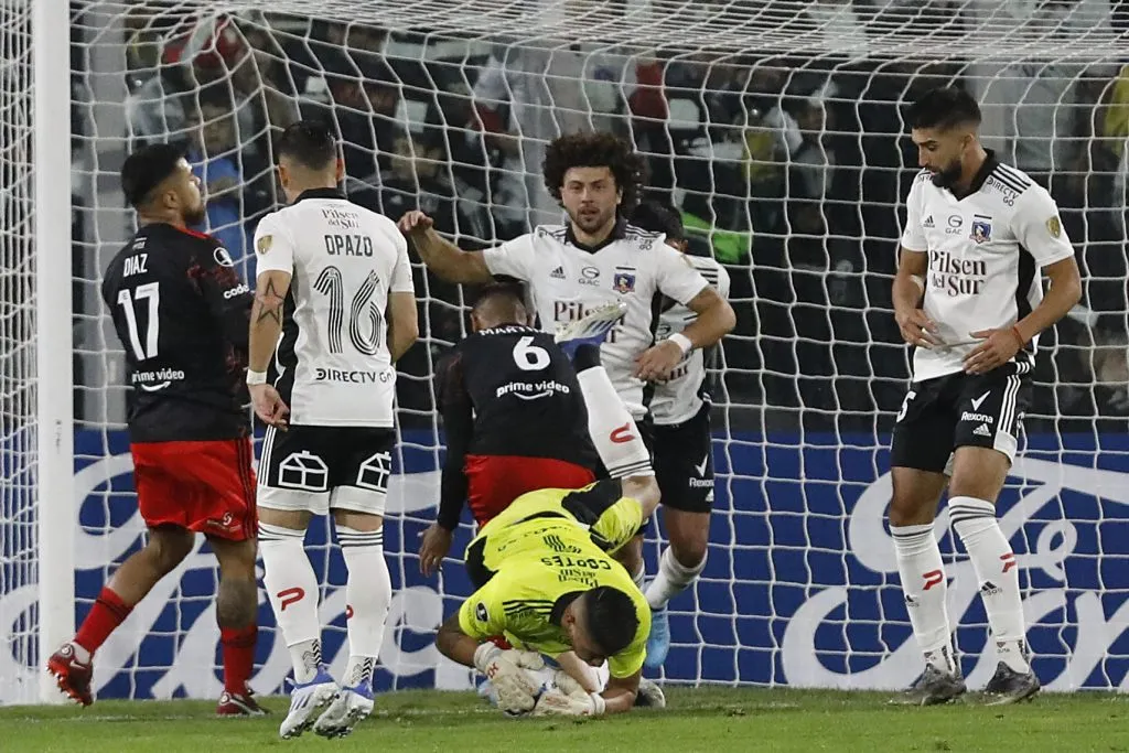 Colo Colo se mide ante River en un partido clave. Foto: Dragomir Yankovic/Photosport