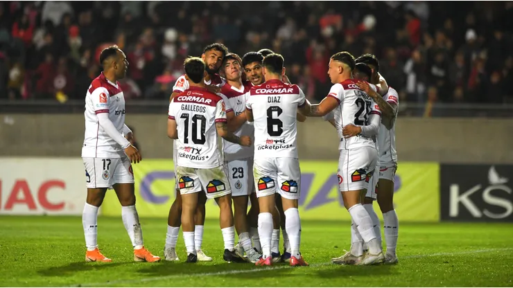 Deportes La Serena puede celebrar su ascenso el sábado 28 de septiembre ante Recoleta.