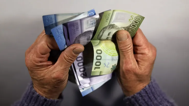 Este mes los pensionados recibirán un monto extra en su PGU.