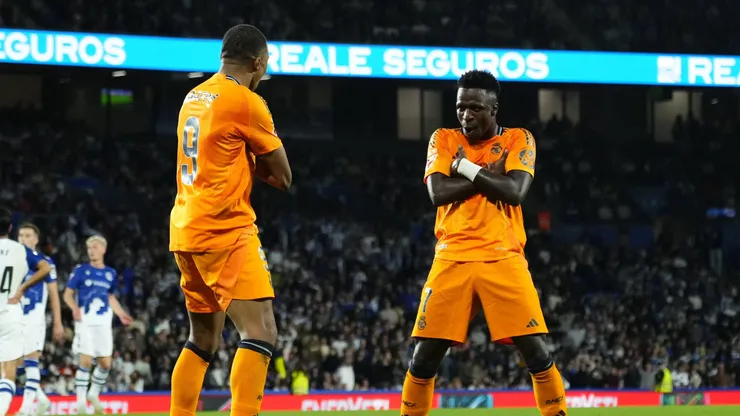 Mbappé y Vinicius anotaron goles de penal en el triunfo de Real Madrid.