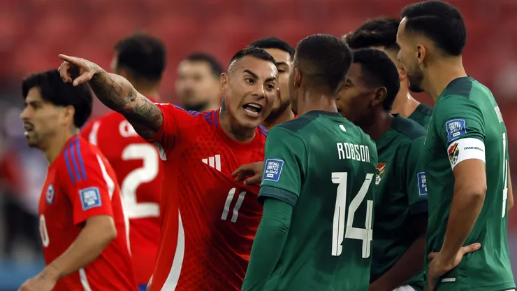 Eduardo Vargas marcó un polémico gol ante Bolivia.