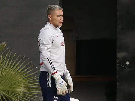 Johnny Herrera visita a Campitos y entrega detalles