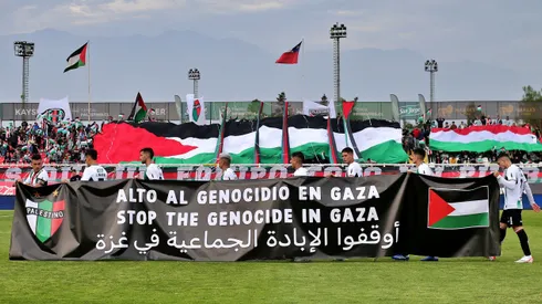 El Tino entregó una muestra de compromiso con Palestina.