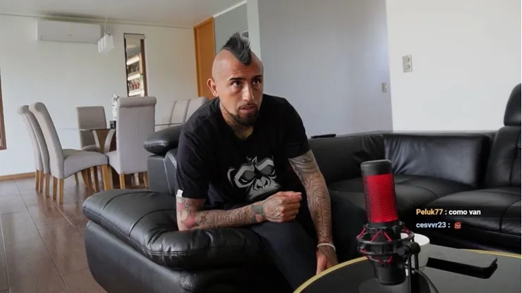 Vidal reaccionó al mal partido de Colo Colo en Copa Chile