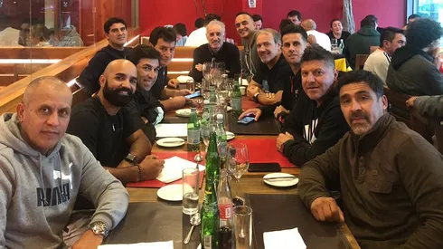 Almuerzo azul de Chamuca Barrera.