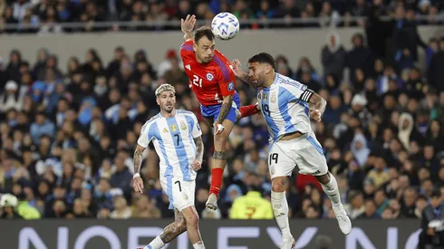 El cabezazo de Catalán que pudo cambiar el partido según Gareca