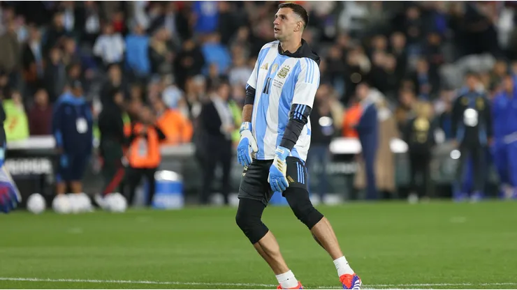 Dibu Martínez se pegó el show tras el triunfo a Chile por Eliminatorias.