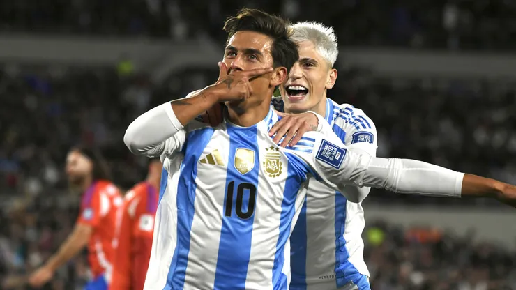 En Argentina le refriegan la cara a La Roja y le tocan la oreja.