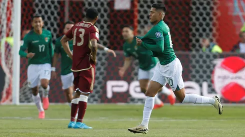 Bolivia se aprovecha de la altura para golear a Venezuela y superar a Chile en Eliminatorias.