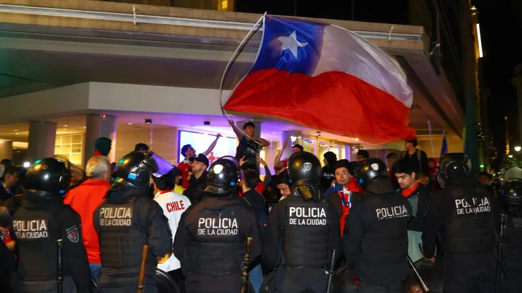 En Argentina advierten a los hinchas de la Roja