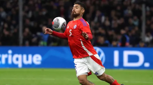 Paulo Díaz es elegido por los expertos como capitán para la Roja