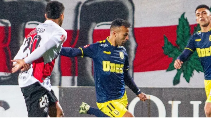 Universidad de Concepción, el ganador de la fecha 24 en Primera B, tras vencer a Curicó.