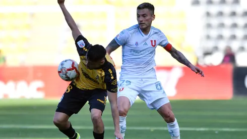 Destacan números de partidazo de Charles en la U.