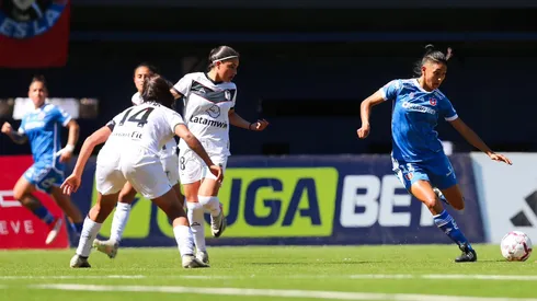 Universidad de Chile sufrió para vencer a Santiago Morning y seguir como líderes del Campeonato Femenino.