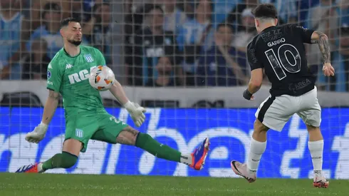 Gabriel Arias figura en Racing ante Corinthians en Copa Sudamericana.