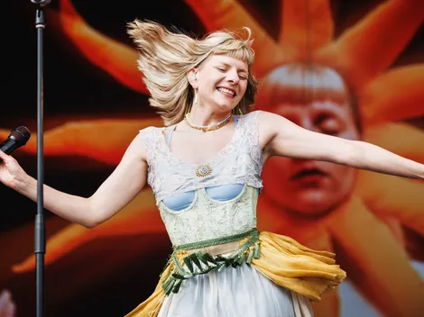 ¿Quién es AURORA? La voz de Runaway llega a Chile