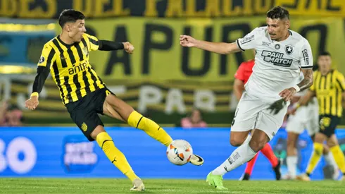 Peñarol no pudo dar con el milagro tras el 5-0 en contra de la ida.