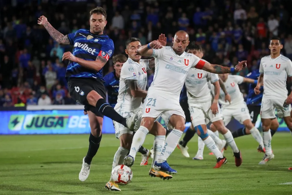 Aníbal Mosa apuntó a las dudas sobre la multipropiedad de los dueños de Huachipato y la U por la denuncia contra Colo Colo. Foto: Photosport.