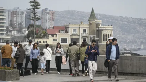 Conoce cómo funcionará el comercio, supermercados y malls este viernes.