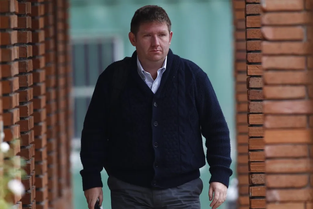 Santiago, 10 de mayo 2016.
Victoriano Cerda de Huachipato llega a la ANFP para participar del consejo de presidentes del fútbol profesional.
Marcelo Hernandez/Photosport