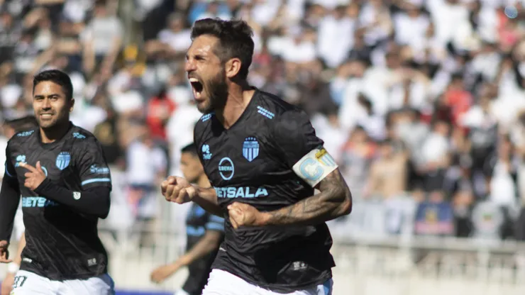 Joaquín Larrivey es el goleador que le mete miedo a Colo Colo.