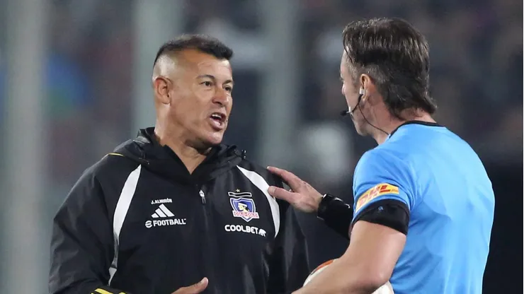 Almirón vive jornada crucial en Colo Colo