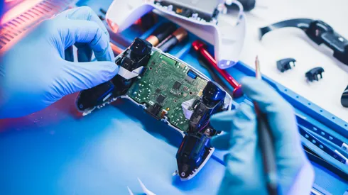 Los productos adquiridos en la tienda tienen instalación sin costo.