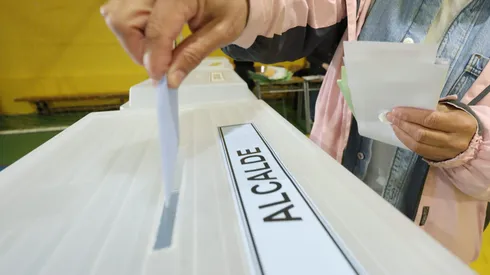 Conoce a qué hora salen los resultados de las elecciones Municipales y Regionales.