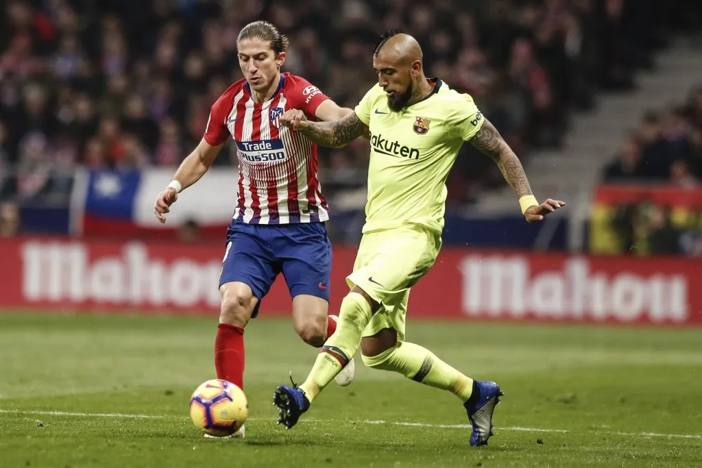 Filipe Luis y Arturo Vidal se enfrentaron en el Atlético Madrid contra Barcelona. También chocaron con el Rey en el Bayern Múnich de Alemania. (Imago).
