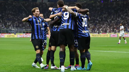 Los jugadores de Inter festejan uno de los goles contra Atalanta en la Serie A.