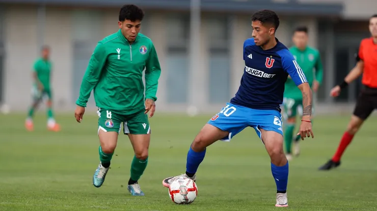 Lucas Assadi fue titular en el amistoso de la U ante Audax.