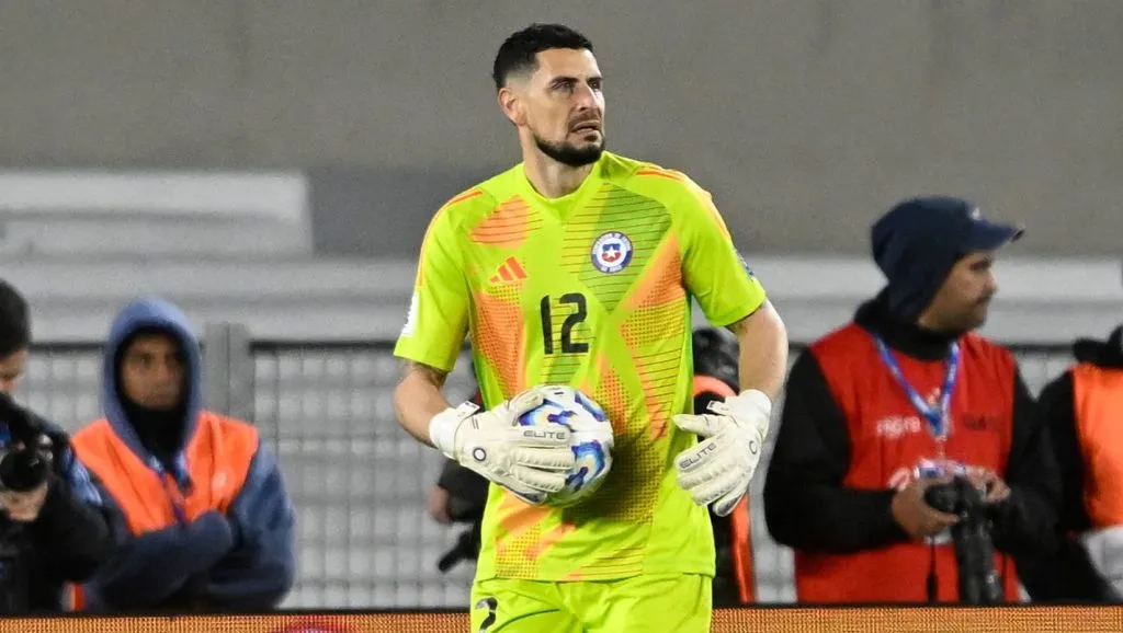 Arias se apartó de la Roja por problemas personales.