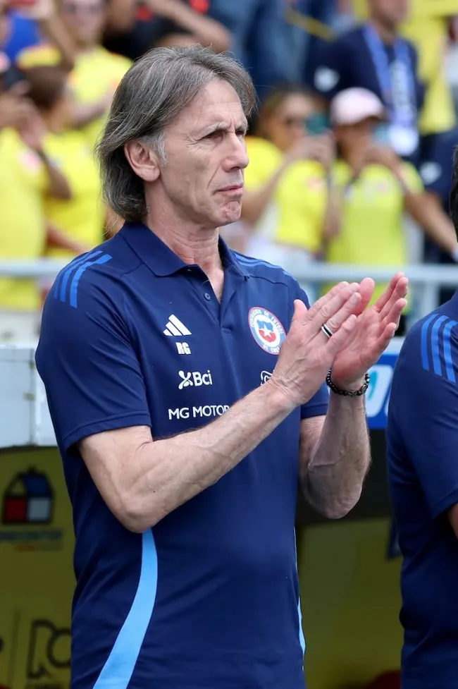 Ricardo Gareca no ha vuelto a Chile desde el viernes 18 de octubre (Photosport)