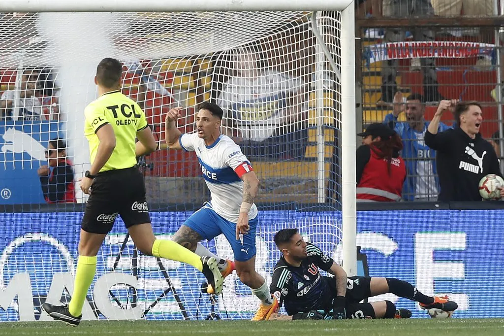 Fernando Zampedri pasó a la historia en la UC y ahora se prepara para ser opción en la selección chilena. Foto: Photosport.