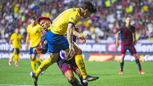 Víctor Dávila salió gravemente lesionado ante Xolos.