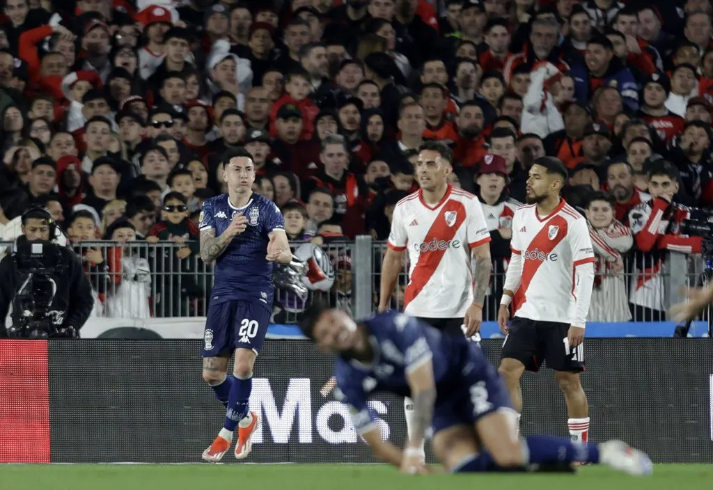 Rodrigo Echeverría festejó ante River Plate. (Imago).