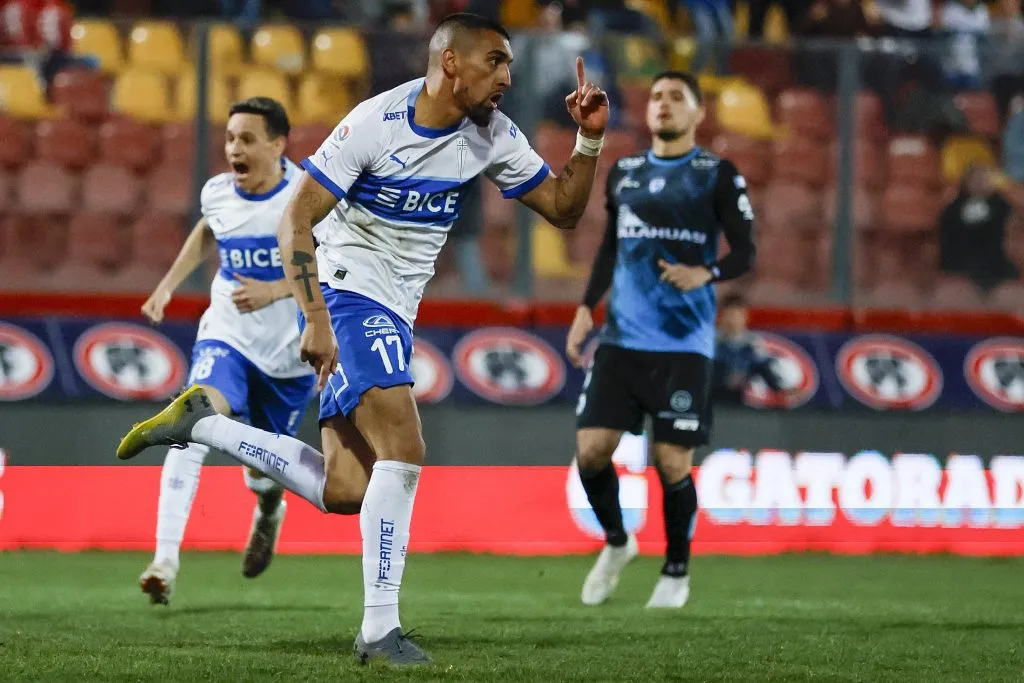 Ampuero también le anotó a Iquique. (Andrés Piña/Photosport).