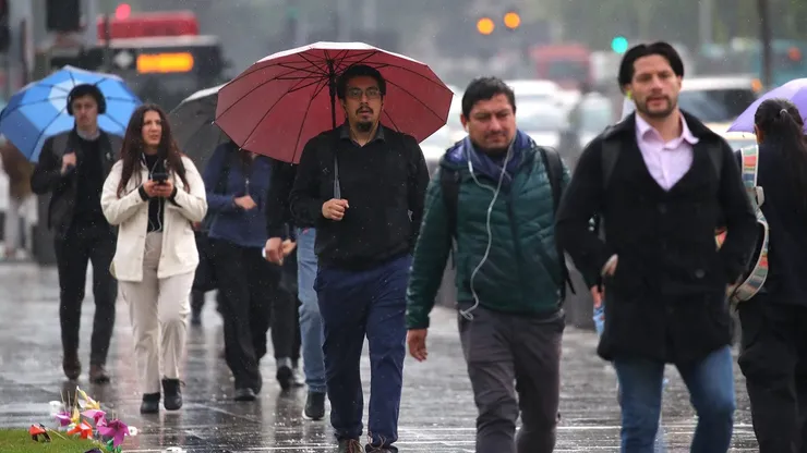 Lluvia en Santiago