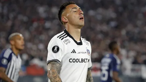 Javier Correa salió lesionado en el duelo ante Palestino luego de días sin jugar por problemas físicos.