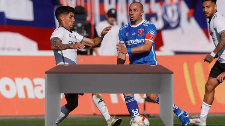 Colo Colo y la U juegan un partido en el escritorio de la ANFP