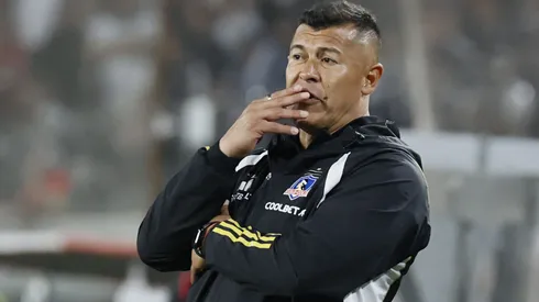 Jorge Almirón se perdió los últimos dos partidos del Cacique. Le falta uno más.