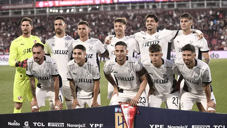 Loyola es titular en el Rojo y podría clasificar a la próxima Copa Sudamericana