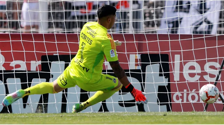 El error de Brayan Cortés en duelo de Colo Colo con Palestino.