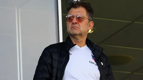 Aníbal Mosa tiene problemas con los fichajes.