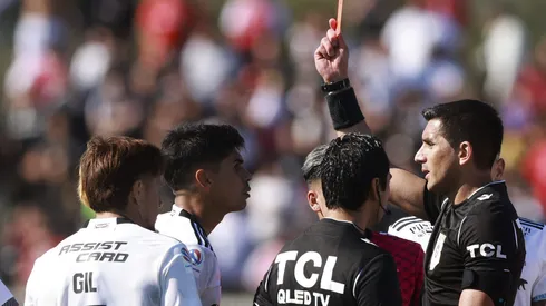 En Colo Colo se sintieron perjudicados por la roja a Erick Wiemberg
