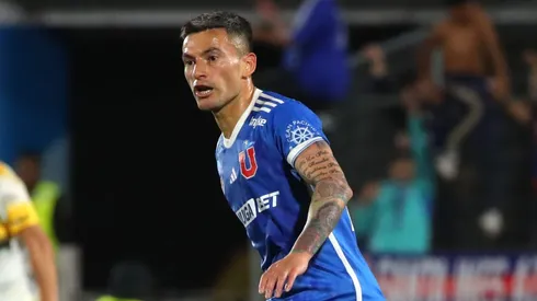 Aránguiz recalcó que sigue disponible para la Roja