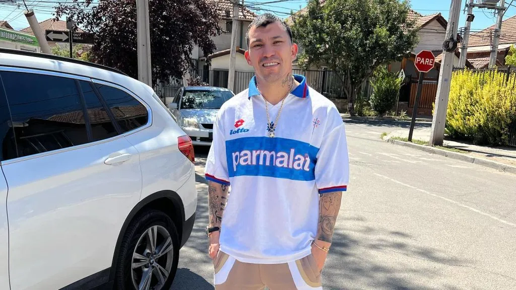 Gary Medel es el gran sueño de Universidad Católica en 2025, pero desde el club le dejaron claro el panorama. Foto: Instagram.