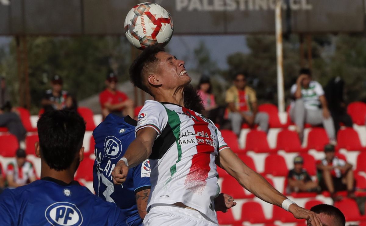 juegan-con-12-pap-de-figura-de-palestino-prende-duelo-vs-colo-colo