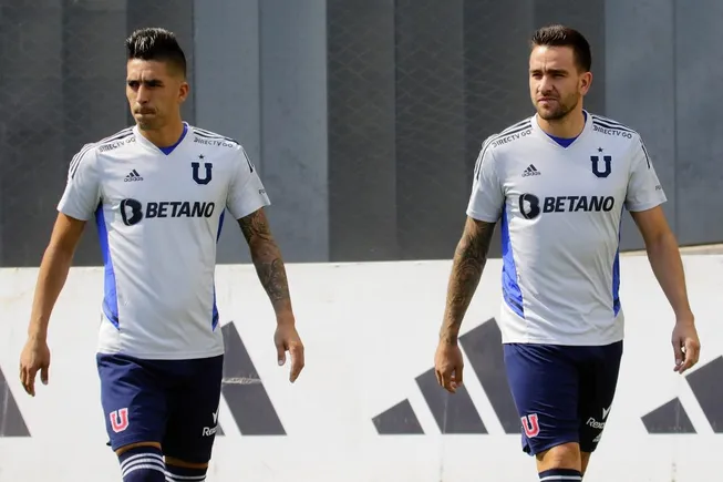 Leandro Fernández y Matías Zaldivia en la presentación oficial. (Javier Salvo/Photosport).